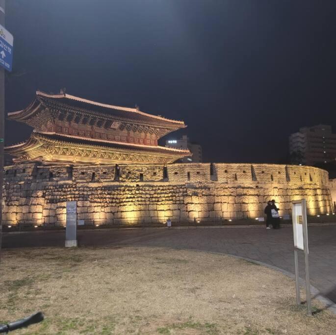 Dongdaemun W House - R414 Seoul