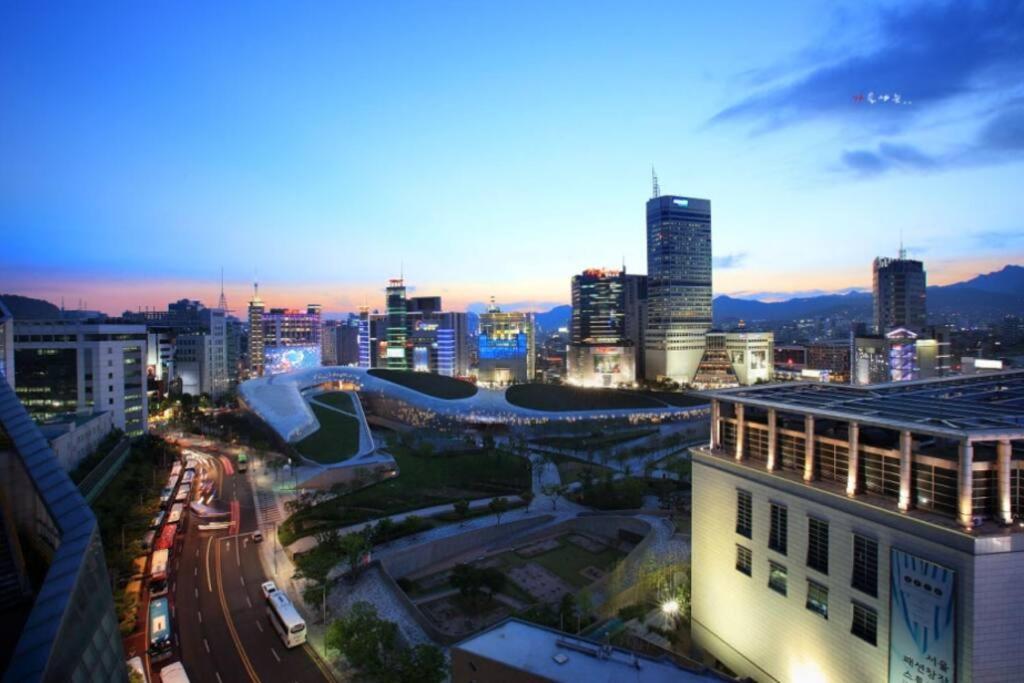 Apartment Dongdaemun W House - R414 *